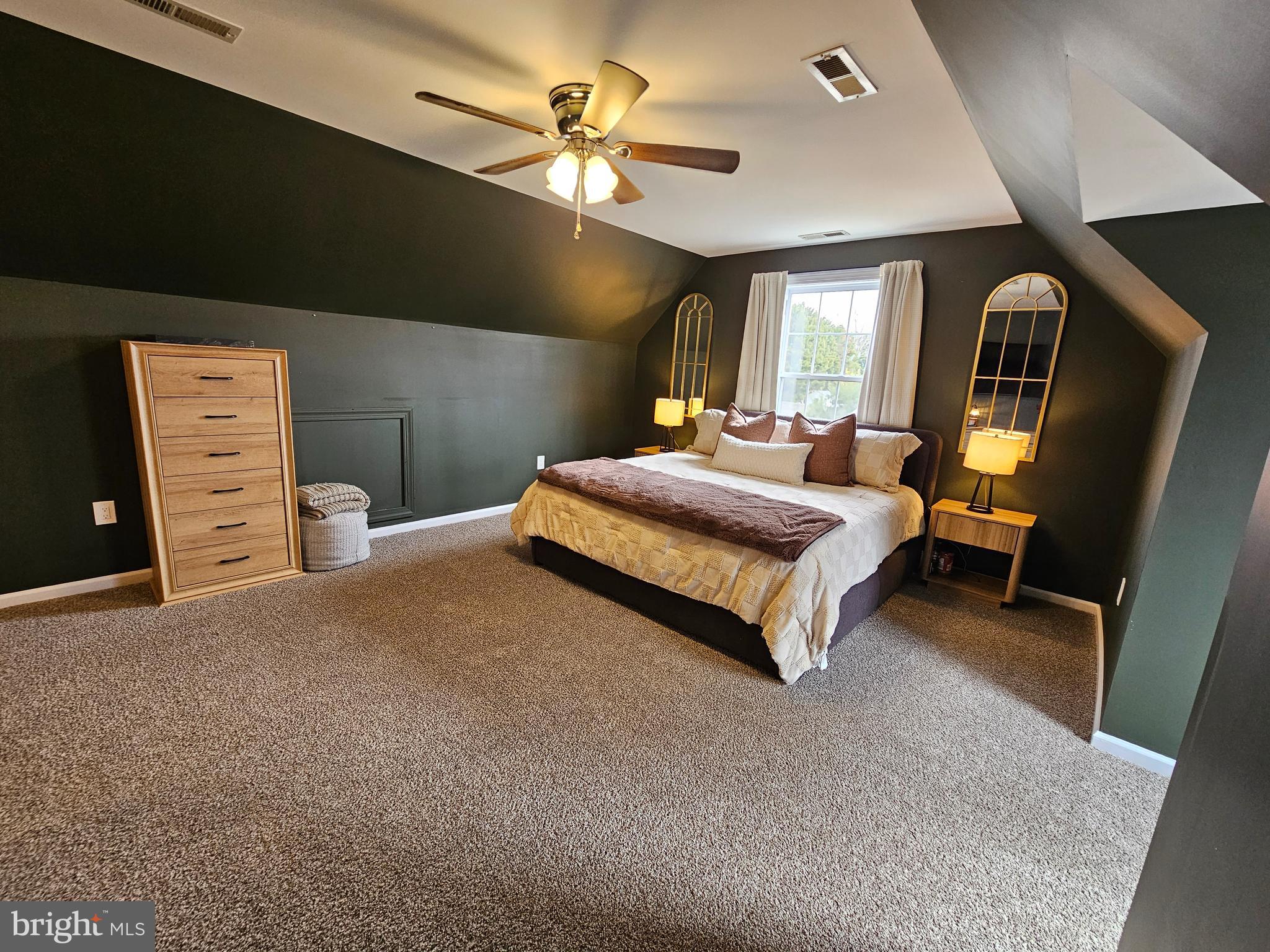 APPLE LANE - Residential