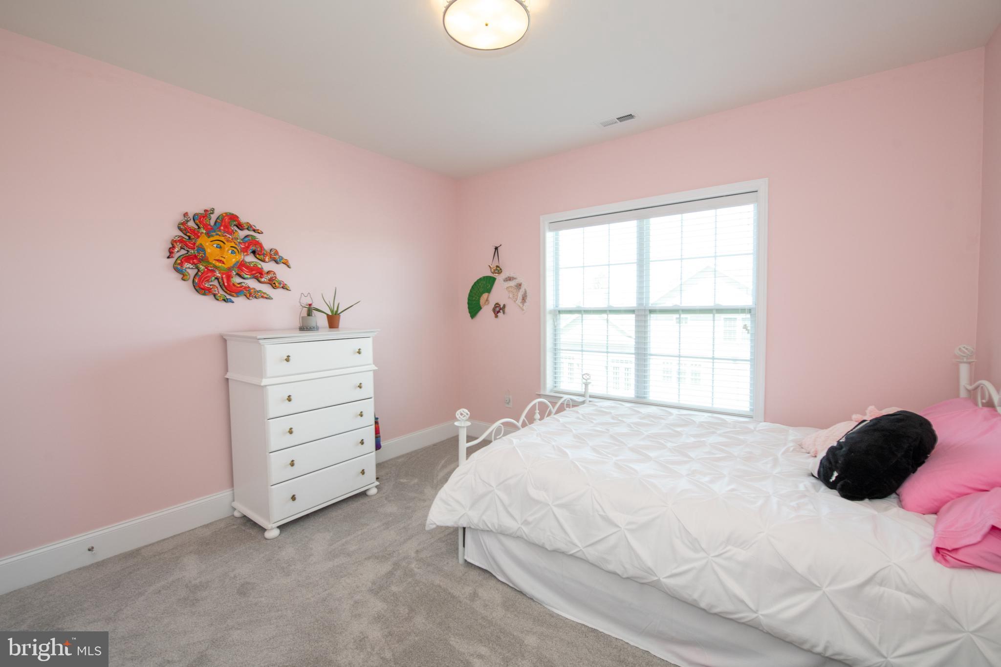 HORSHAM VALLEY ESTAT - Residential