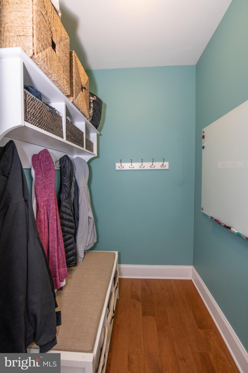 HORSHAM VALLEY ESTAT - Residential