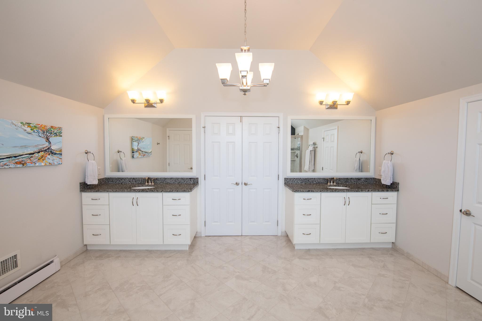 HORSHAM VALLEY ESTAT - Residential