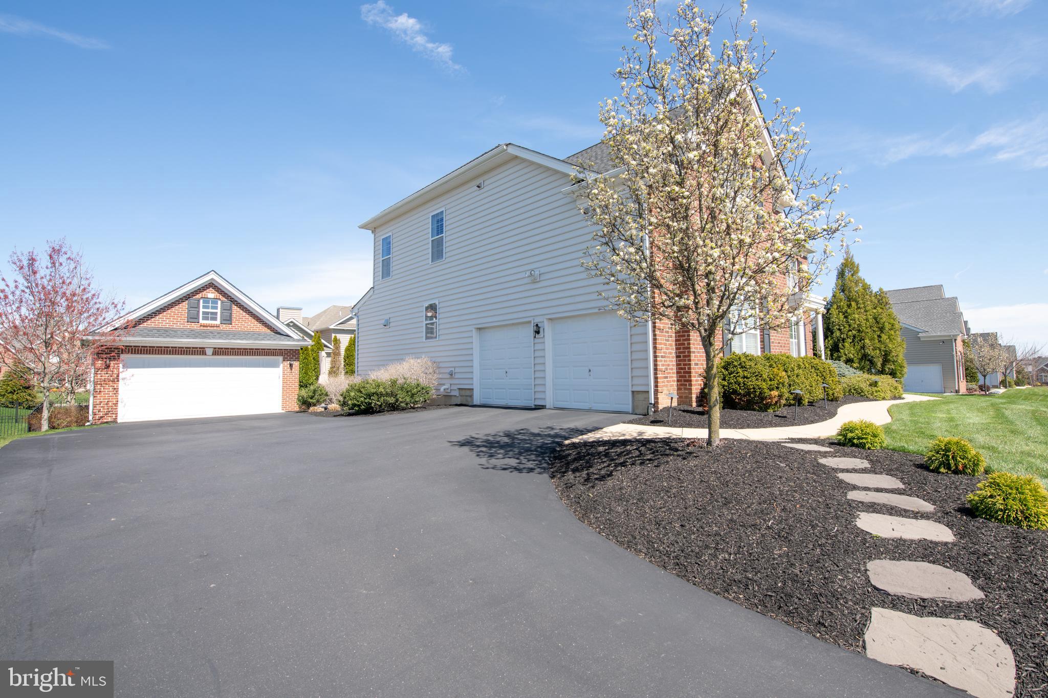 HORSHAM VALLEY ESTAT - Residential