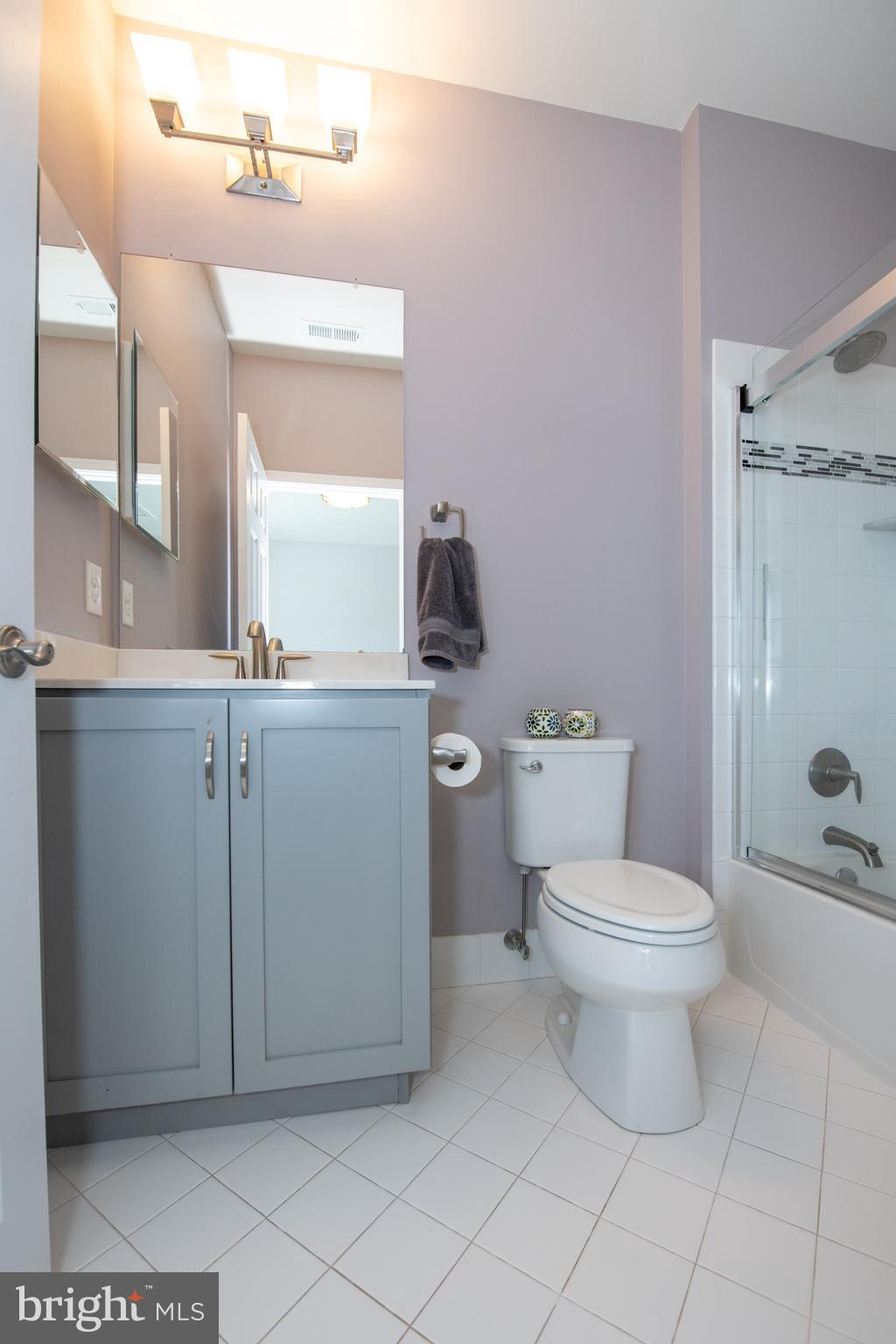 HORSHAM VALLEY ESTAT - Residential