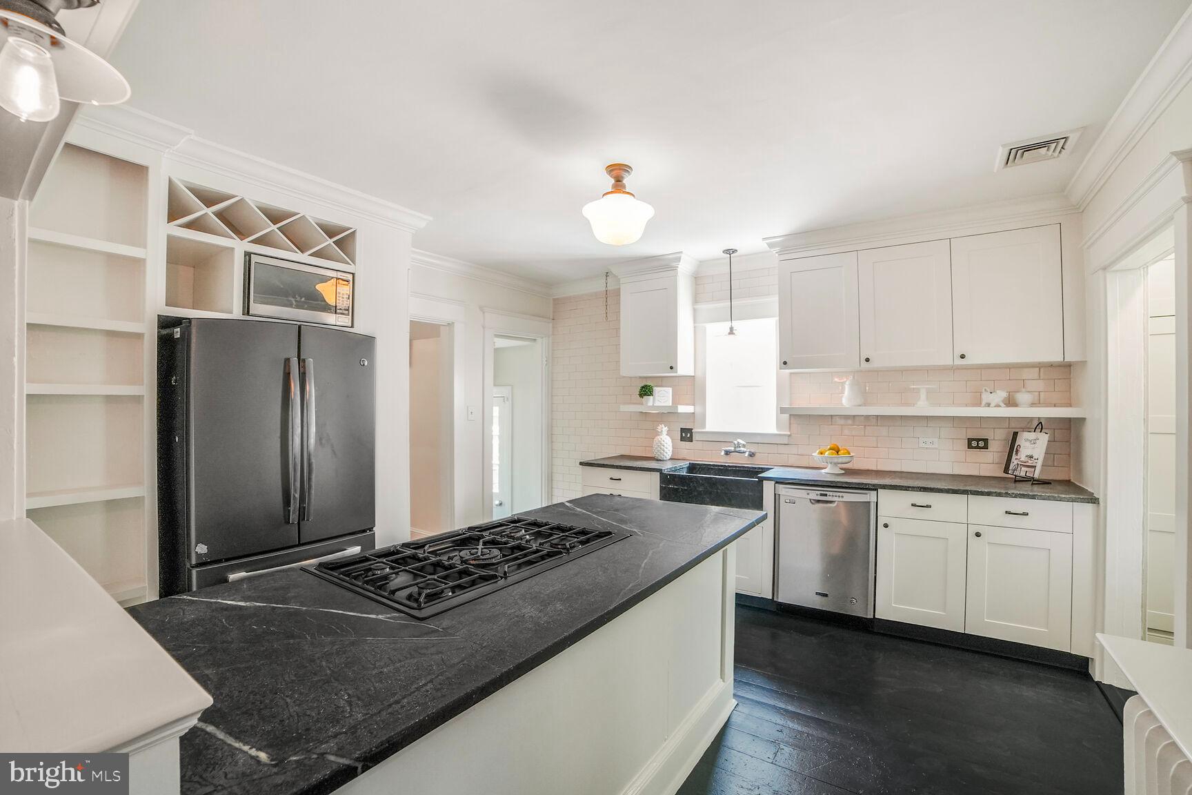 CAPITOL VIEW PARK - Residential