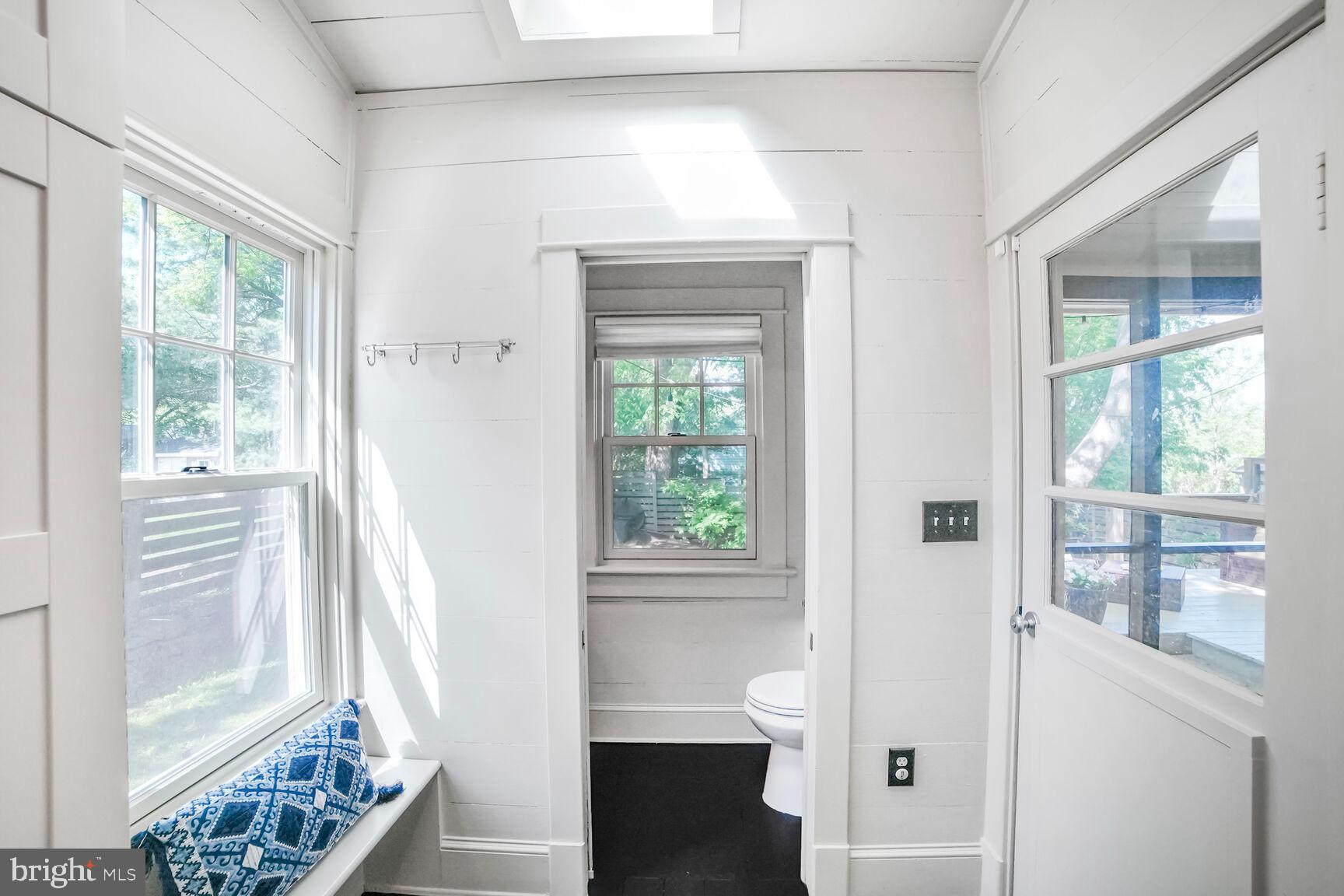 CAPITOL VIEW PARK - Residential