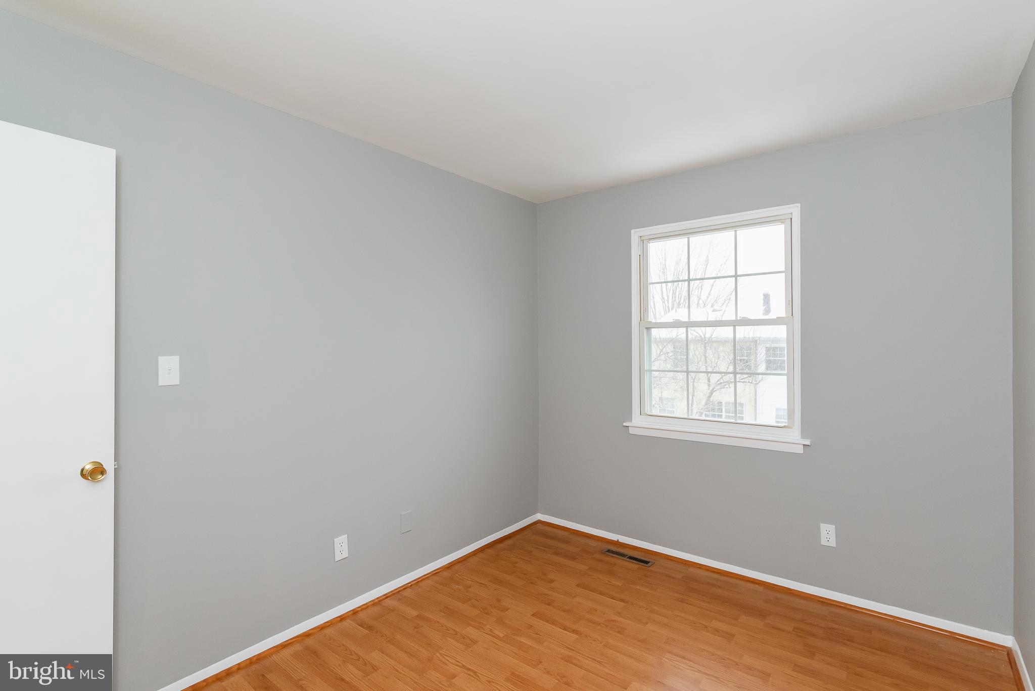 CARLTON SQUARE - Residential