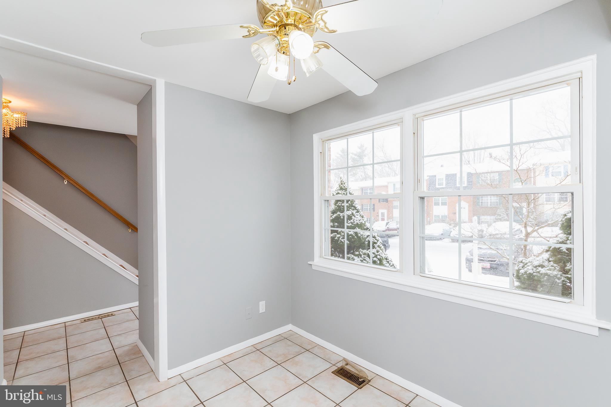 CARLTON SQUARE - Residential