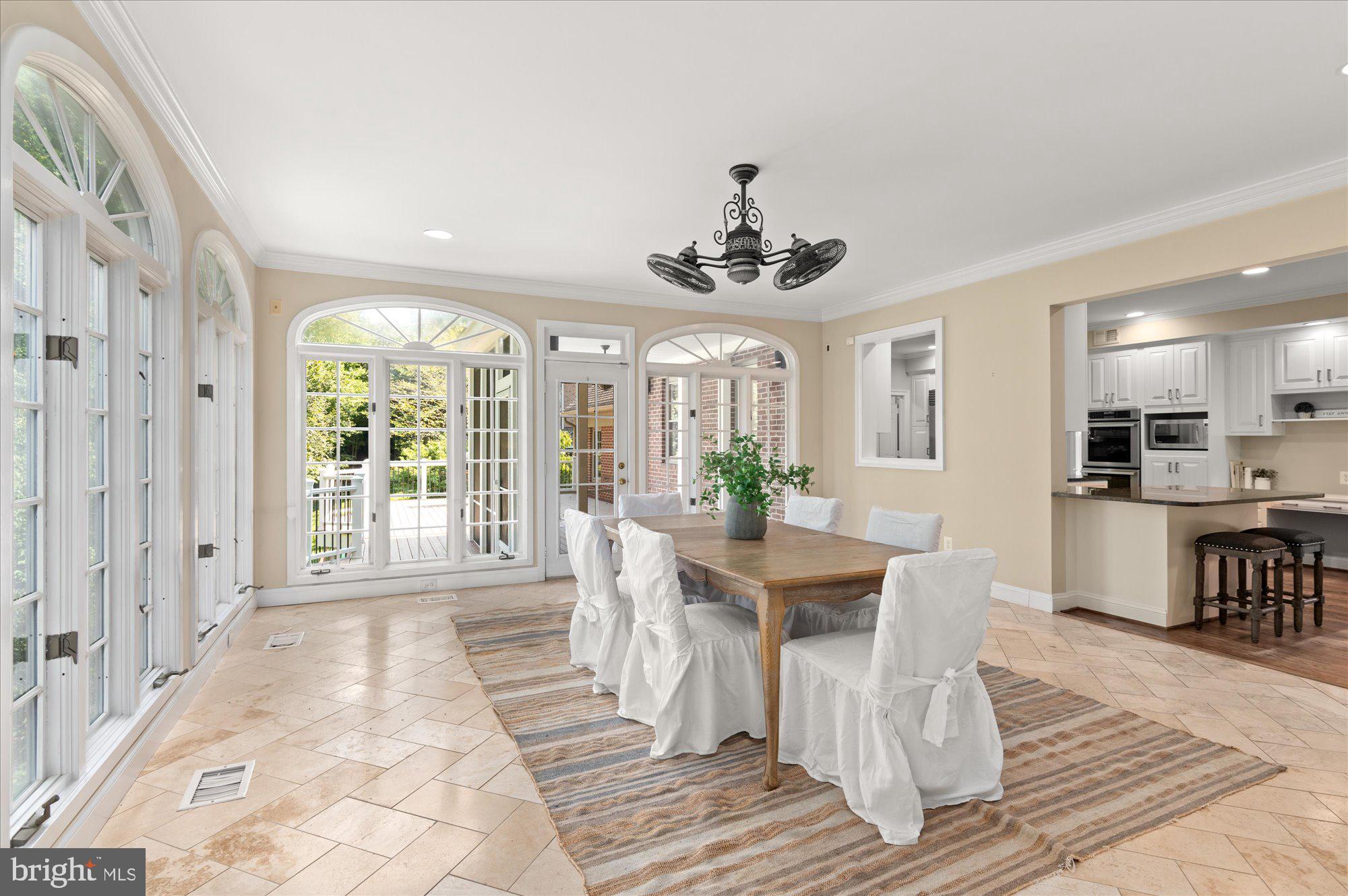 RIVER FALLS - Residential