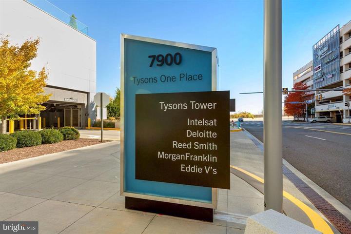 MCLEAN CREST - Residential