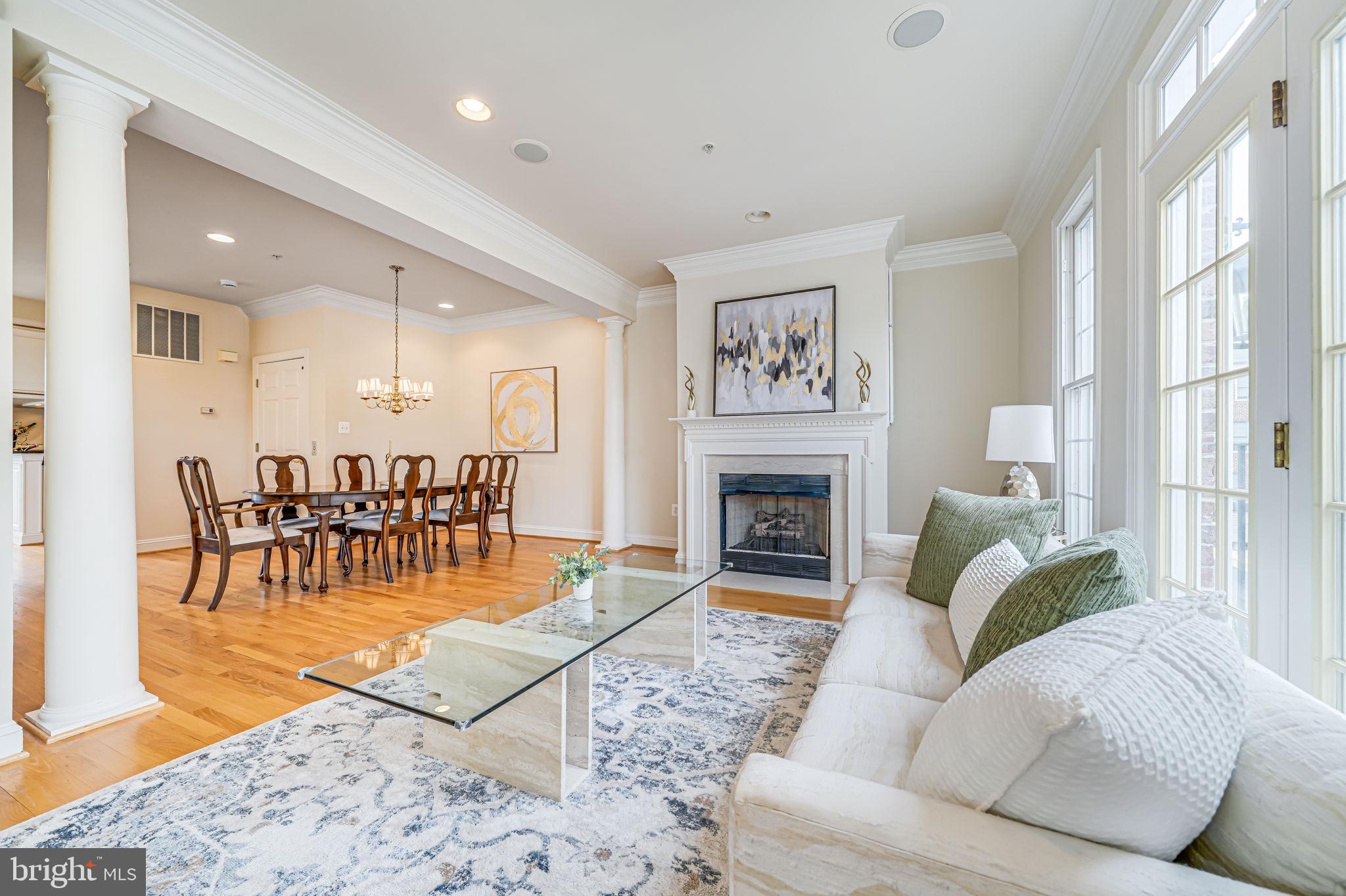 MCLEAN CREST - Residential