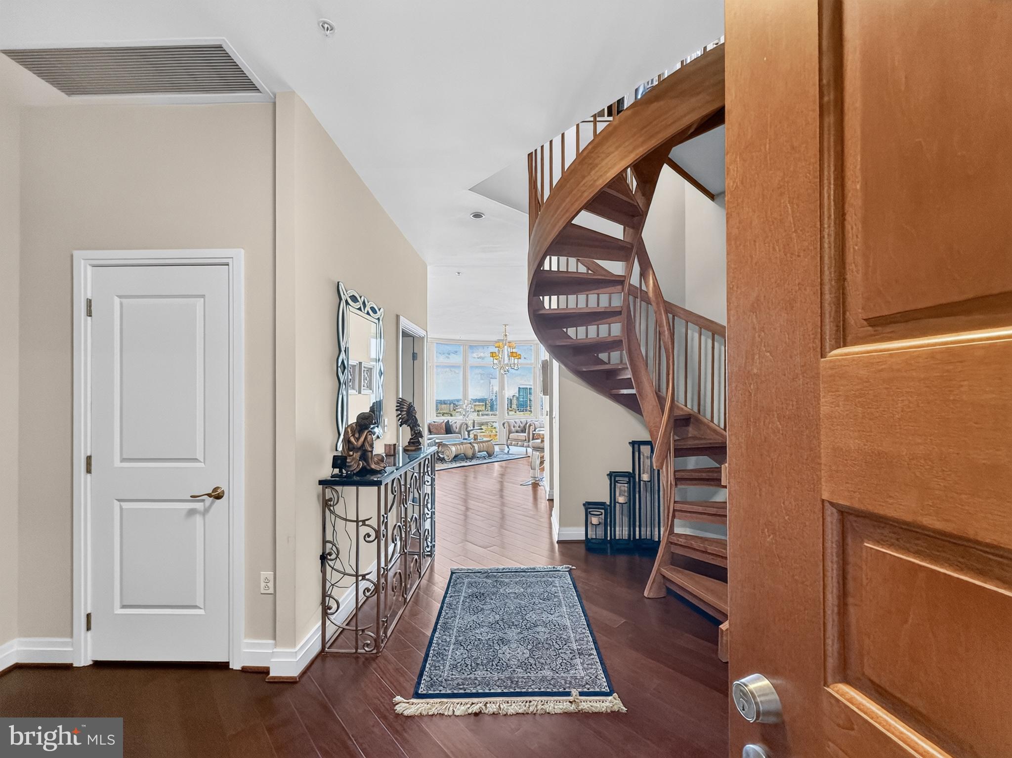8220 CRESTWOOD HEIGHTS DRIVE 1912