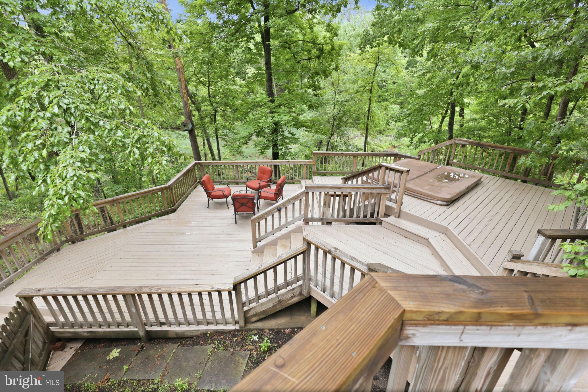 GINGERVILLE WOODS - Residential