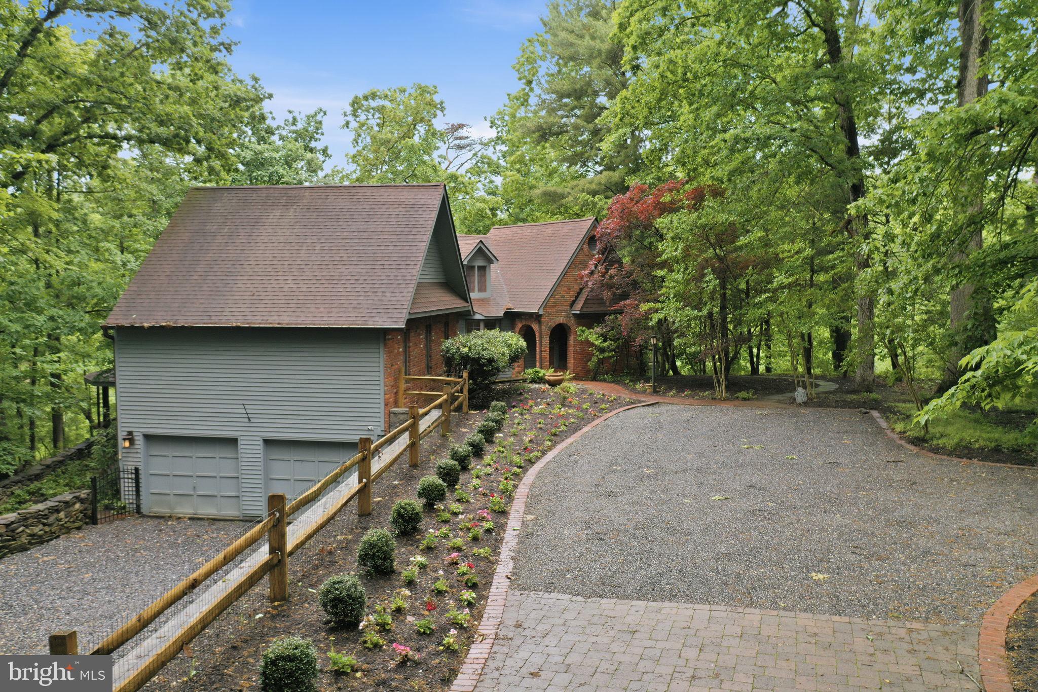 GINGERVILLE WOODS - Residential
