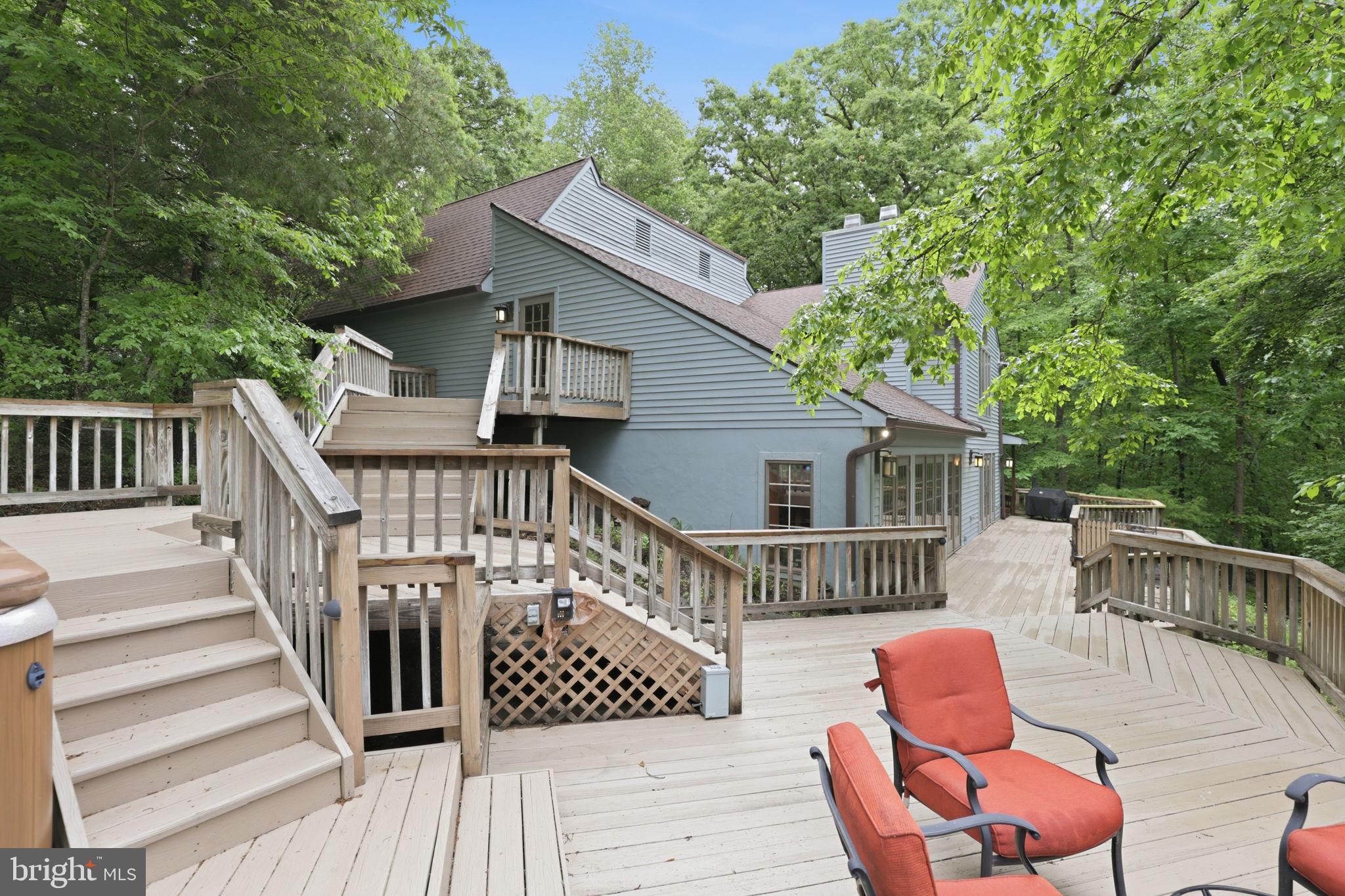 GINGERVILLE WOODS - Residential