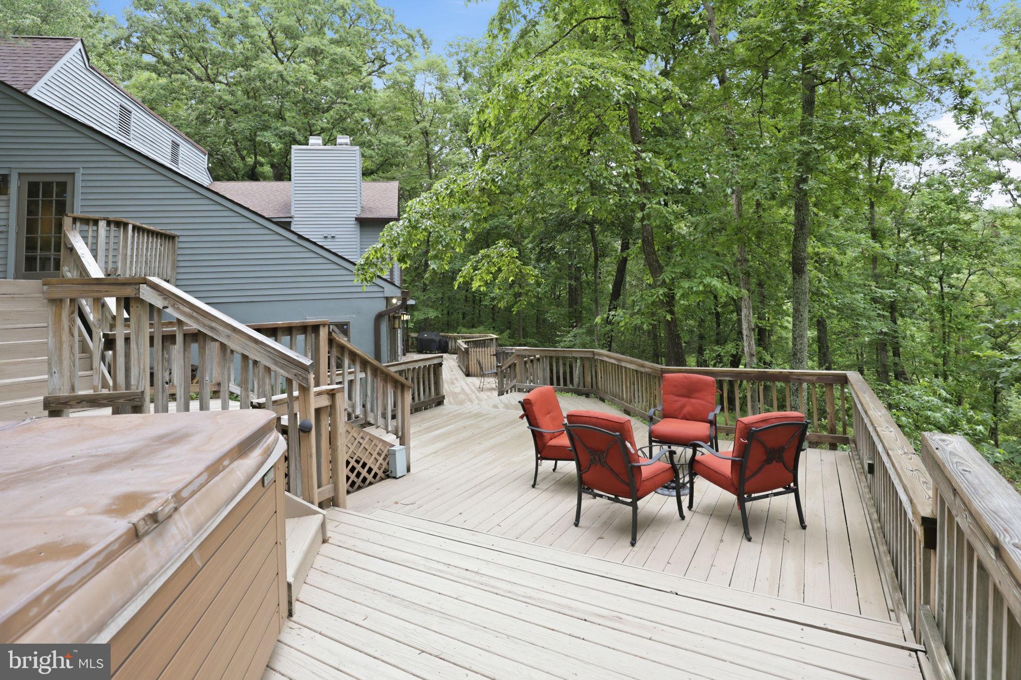 GINGERVILLE WOODS - Residential