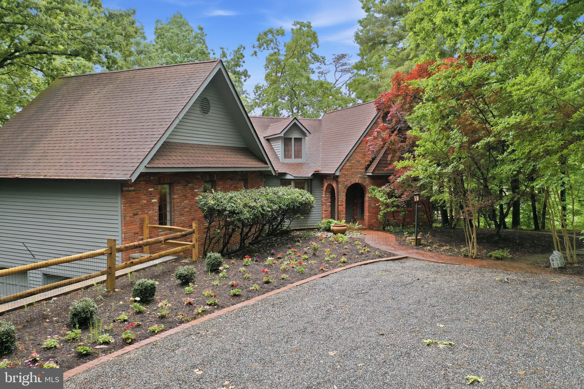 GINGERVILLE WOODS - Residential