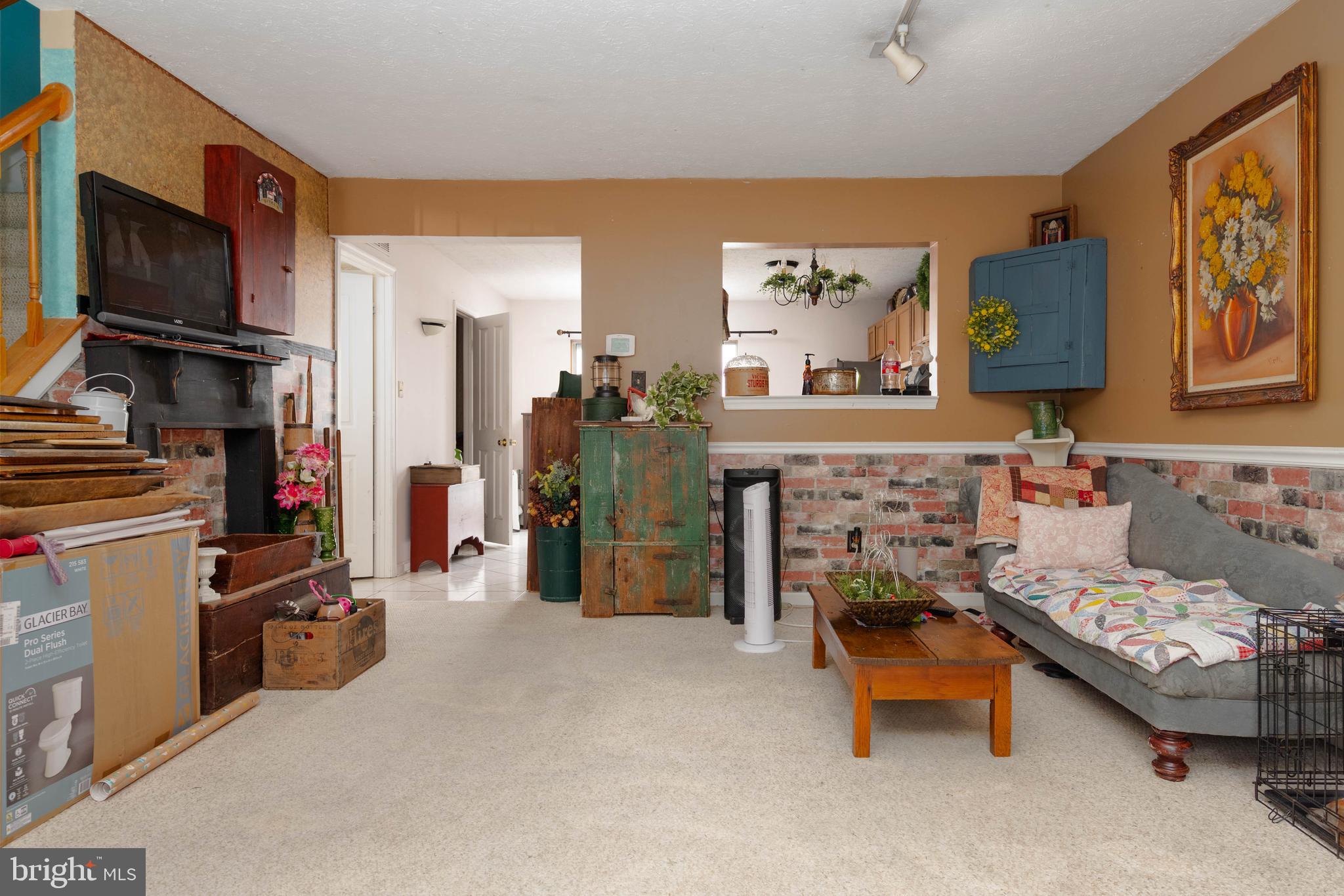 CARROLLWOOD - Residential