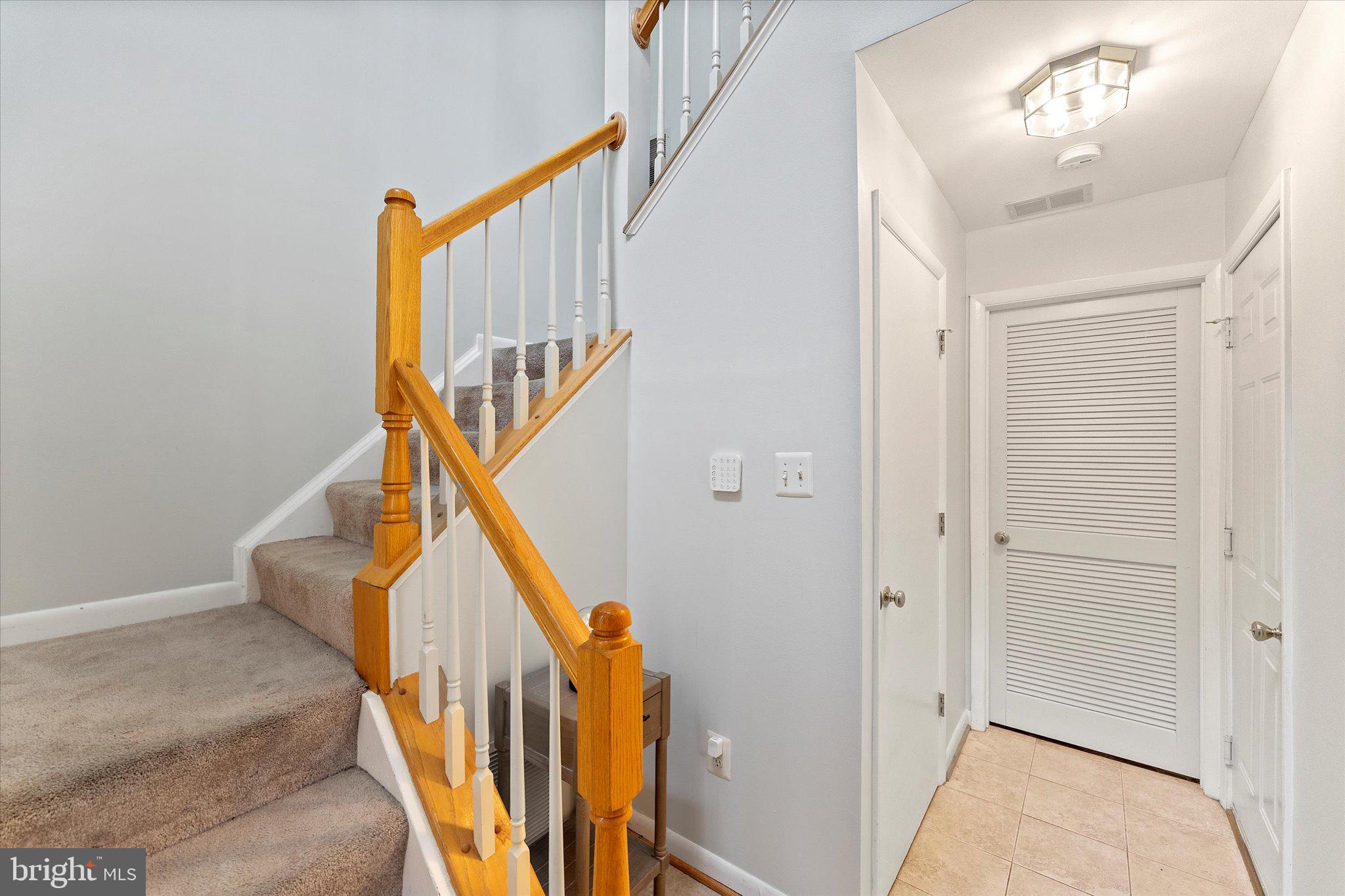 ASHBURN VILLAGE - Residential