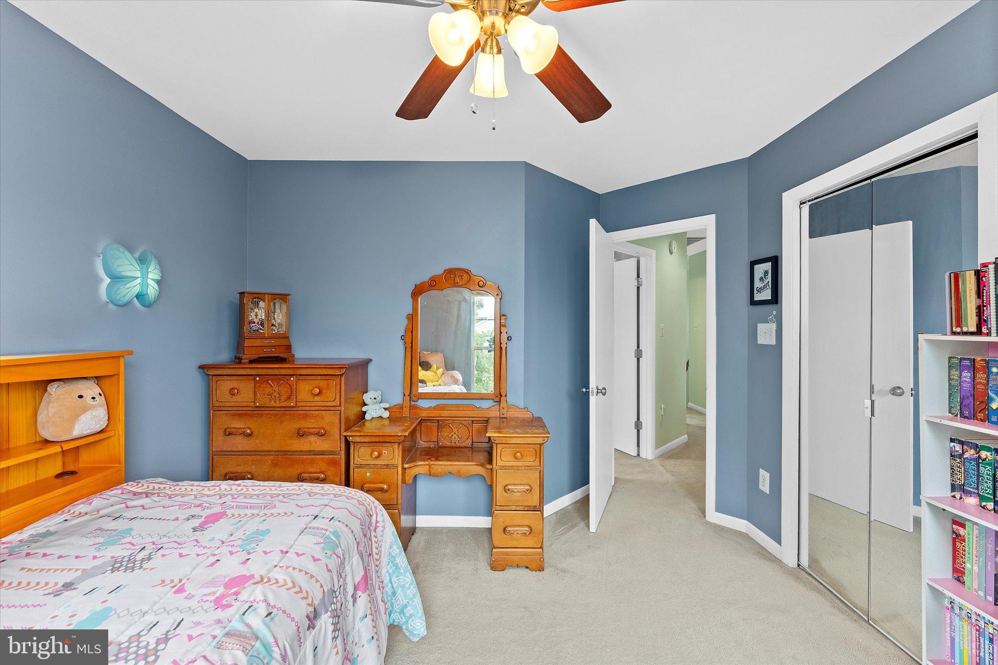 ASHBURN VILLAGE - Residential