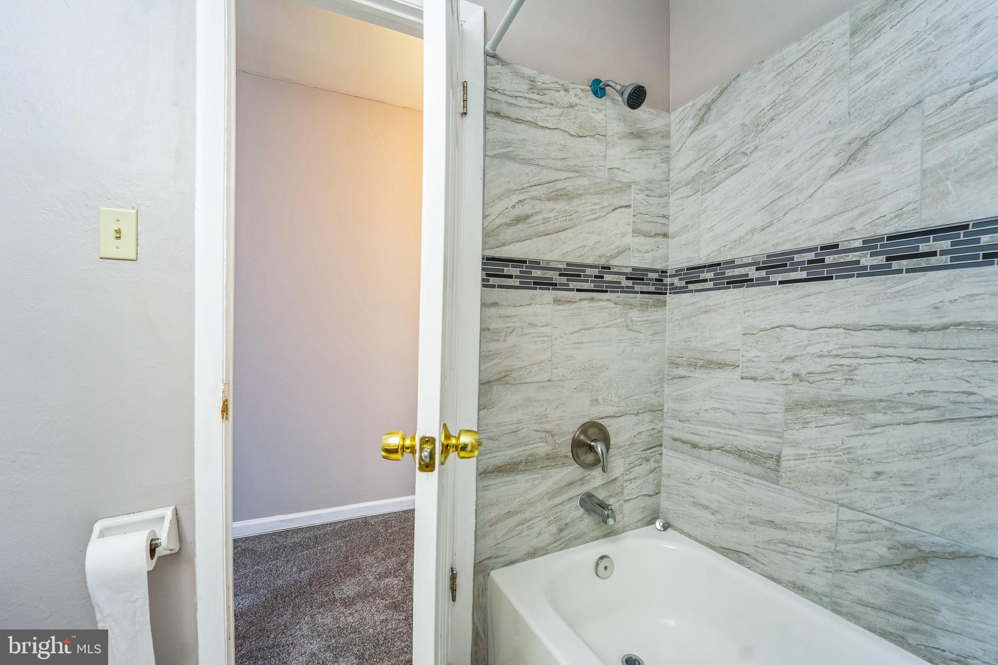 OLDE MILL ESTATES - Residential