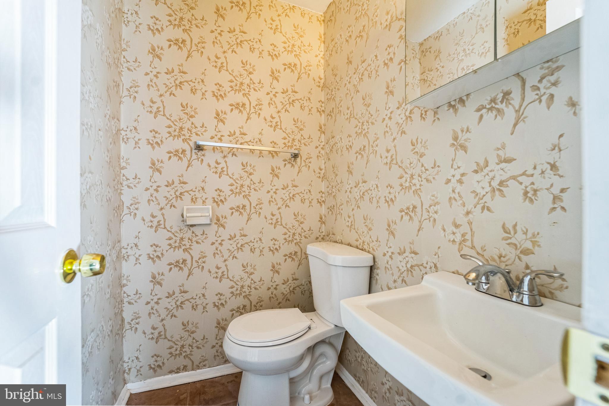 OLDE MILL ESTATES - Residential