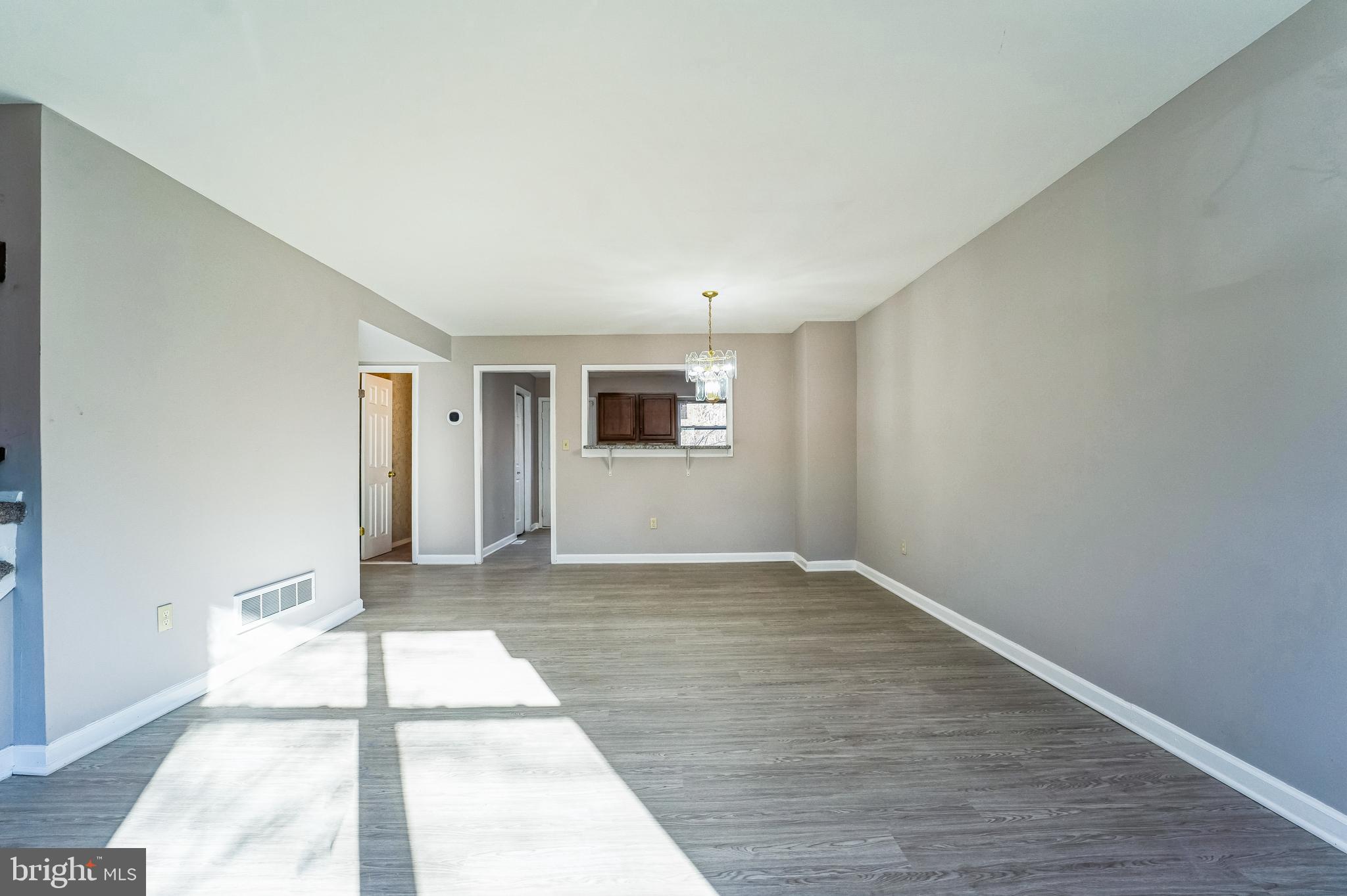 OLDE MILL ESTATES - Residential