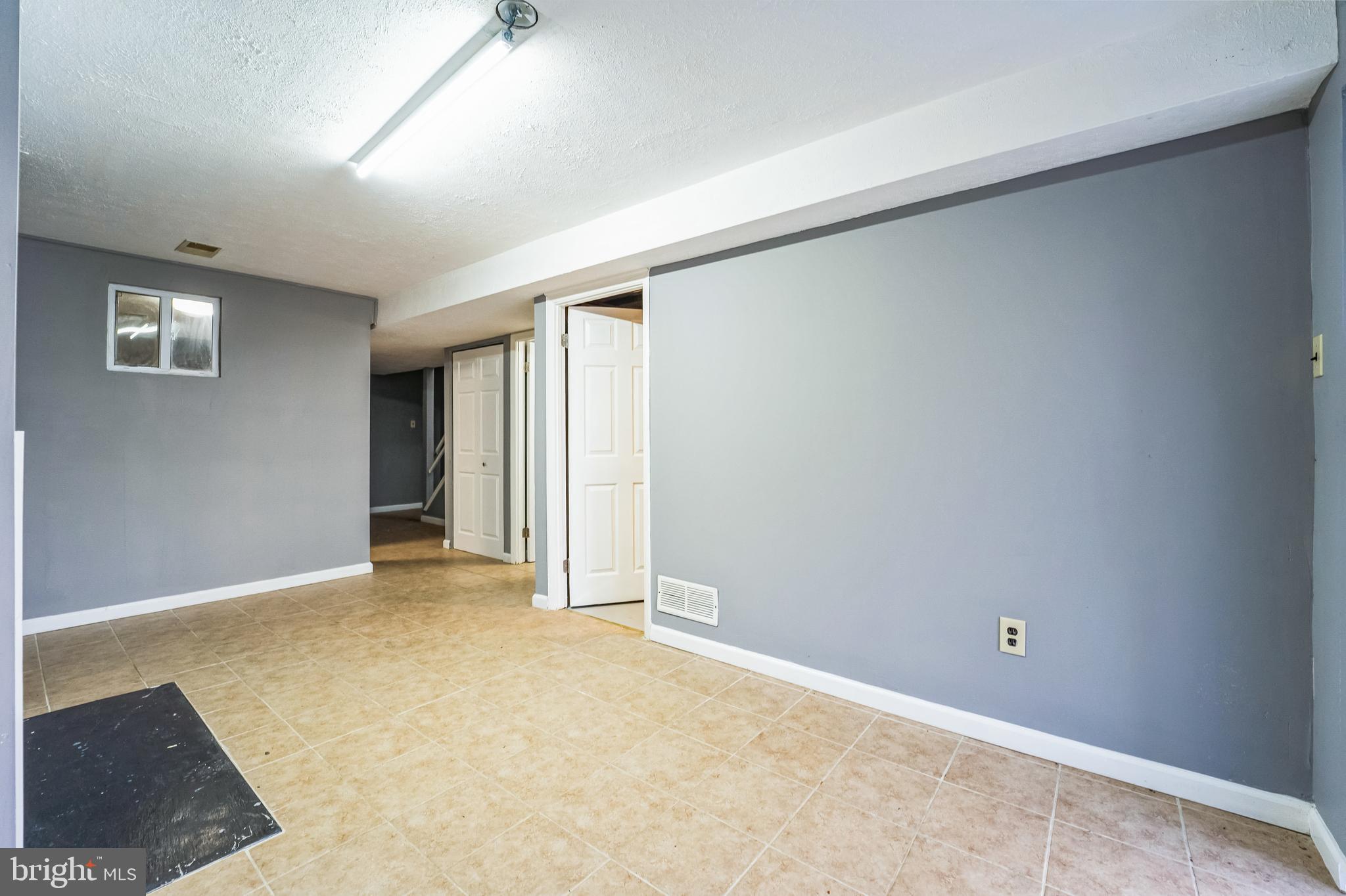 OLDE MILL ESTATES - Residential