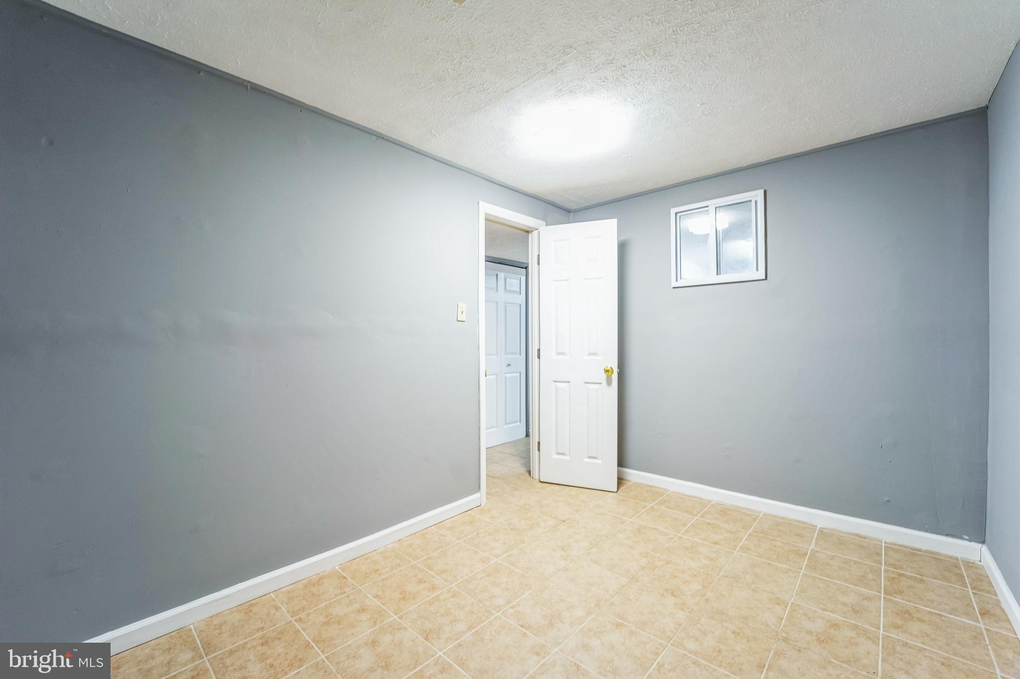 OLDE MILL ESTATES - Residential