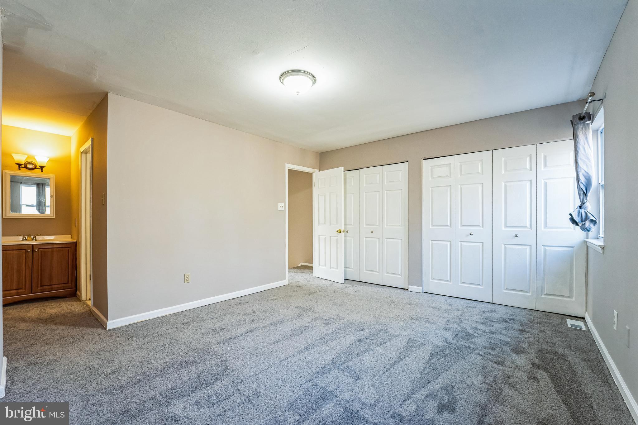 OLDE MILL ESTATES - Residential