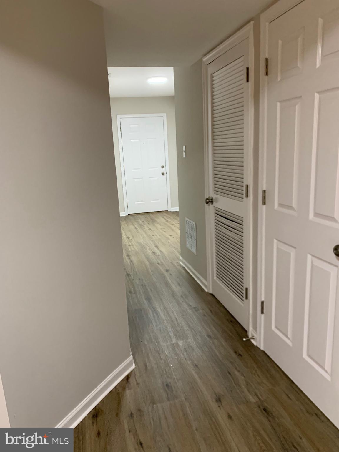 WHISPERING RIDGE - Residential