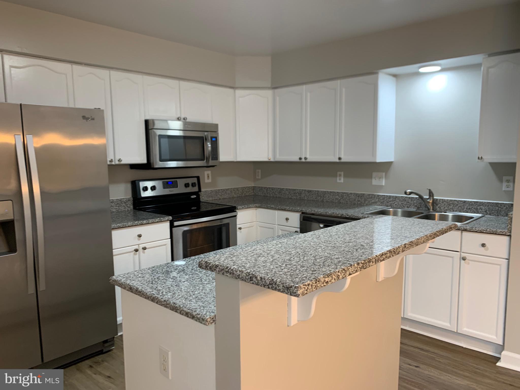 WHISPERING RIDGE - Residential