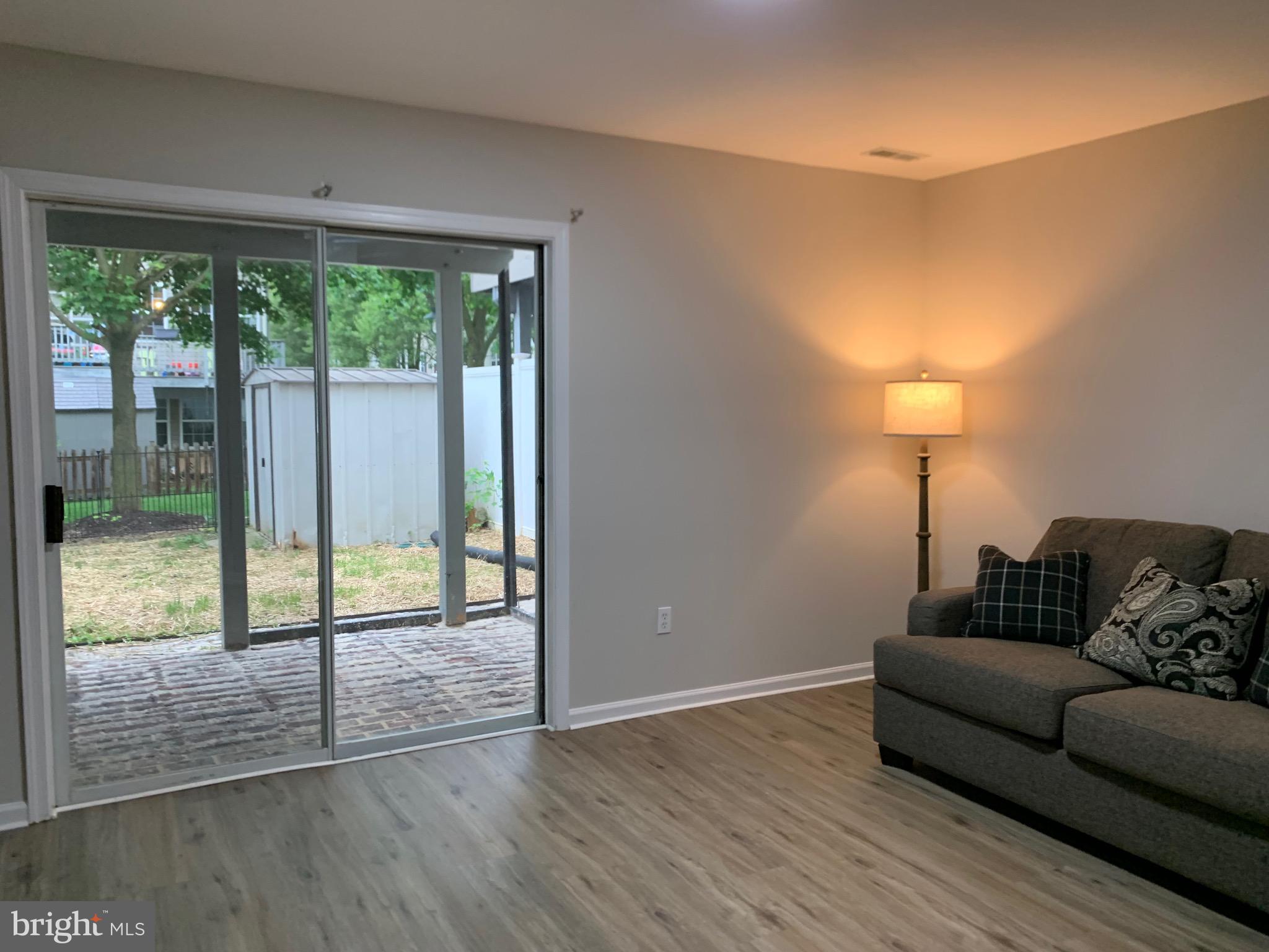 WHISPERING RIDGE - Residential