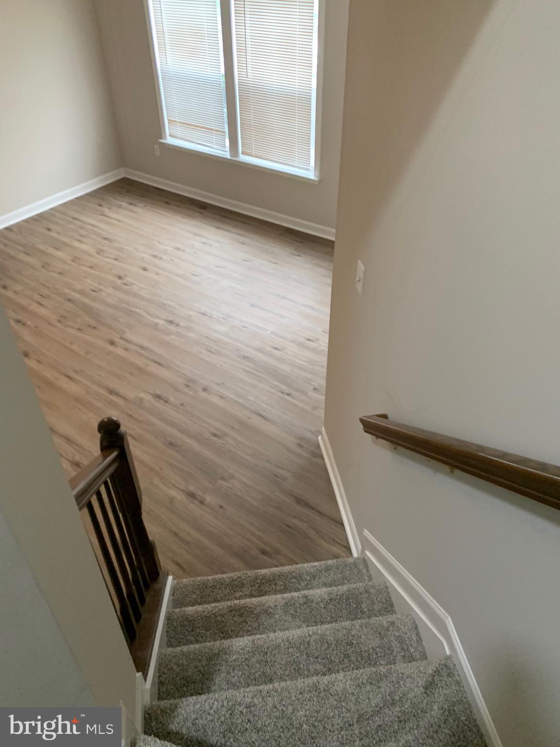 WHISPERING RIDGE - Residential