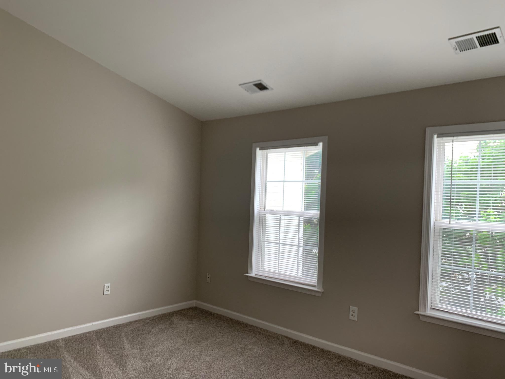 WHISPERING RIDGE - Residential