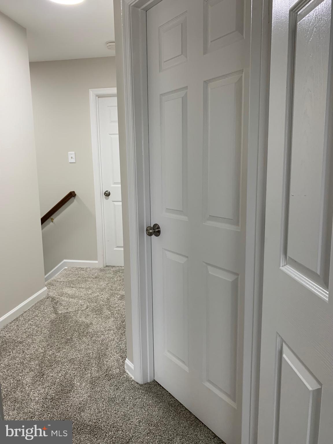 WHISPERING RIDGE - Residential