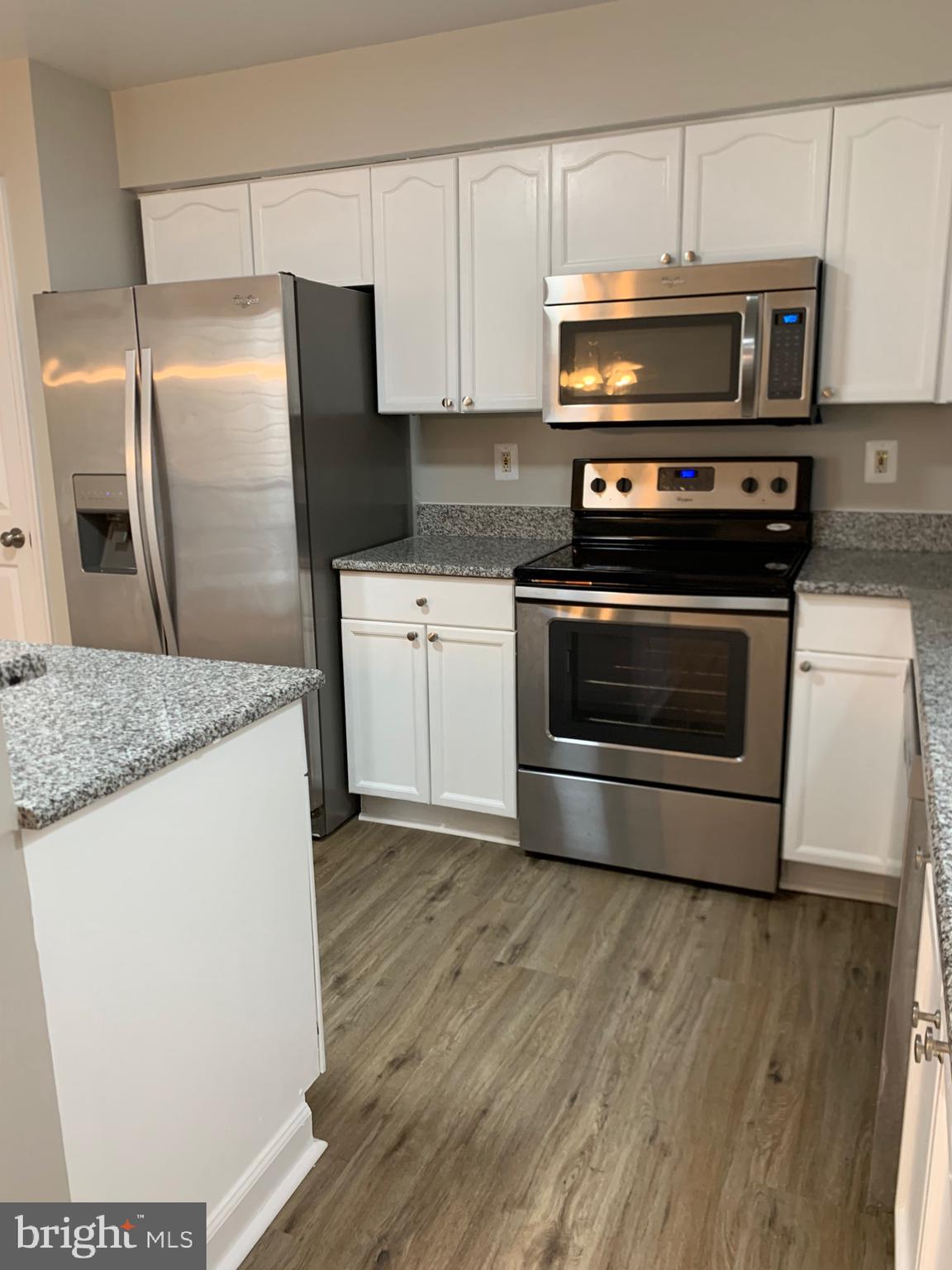 WHISPERING RIDGE - Residential