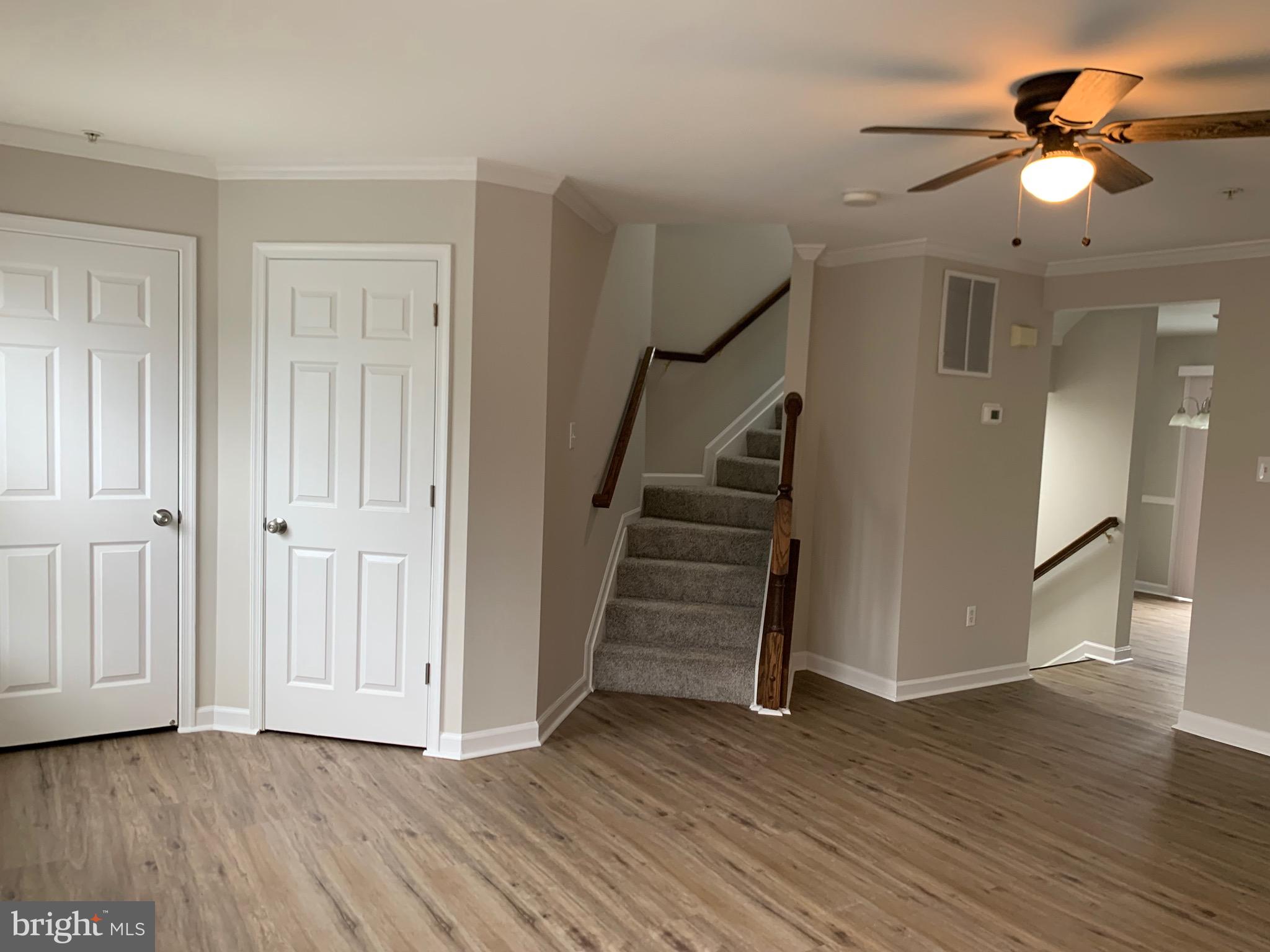 WHISPERING RIDGE - Residential