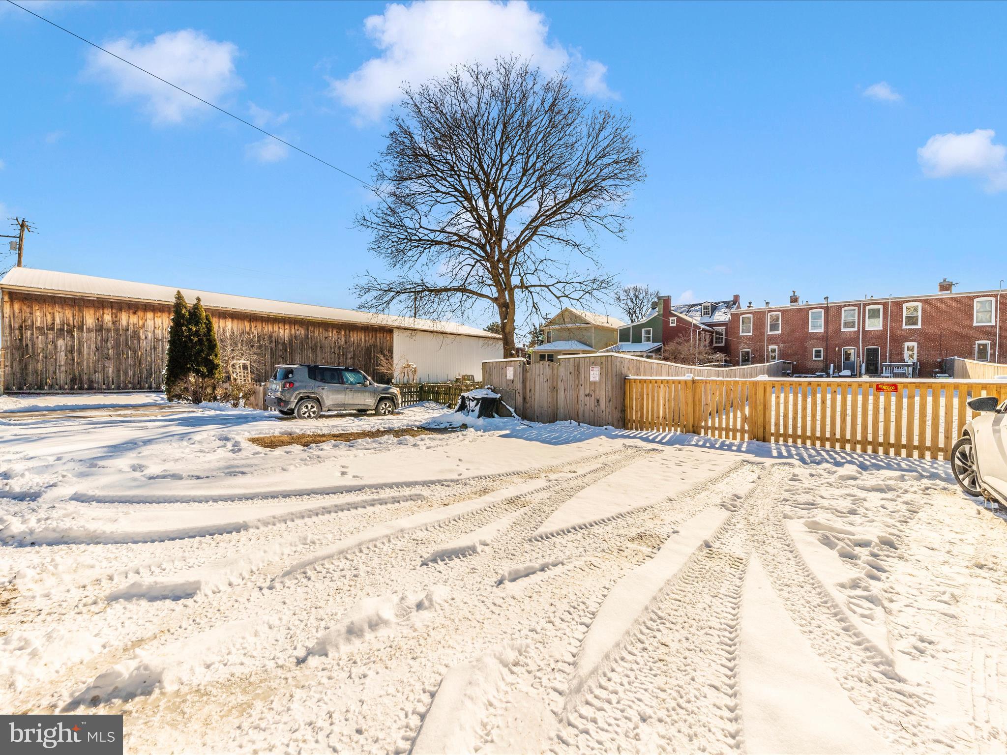 DOWNTOWN FREDERICK - Residential