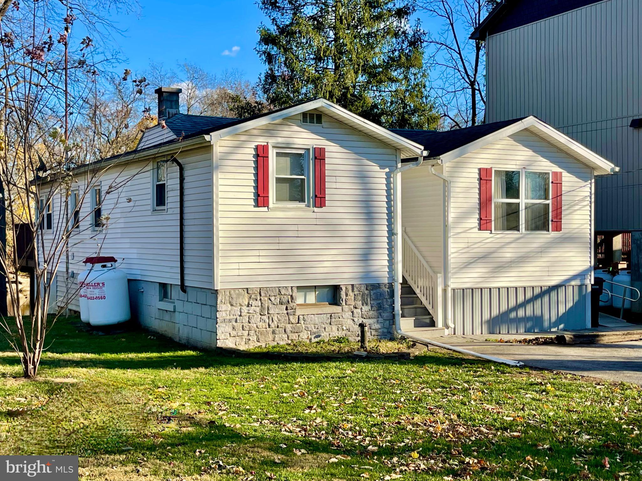 BROWNS DAM - Residential