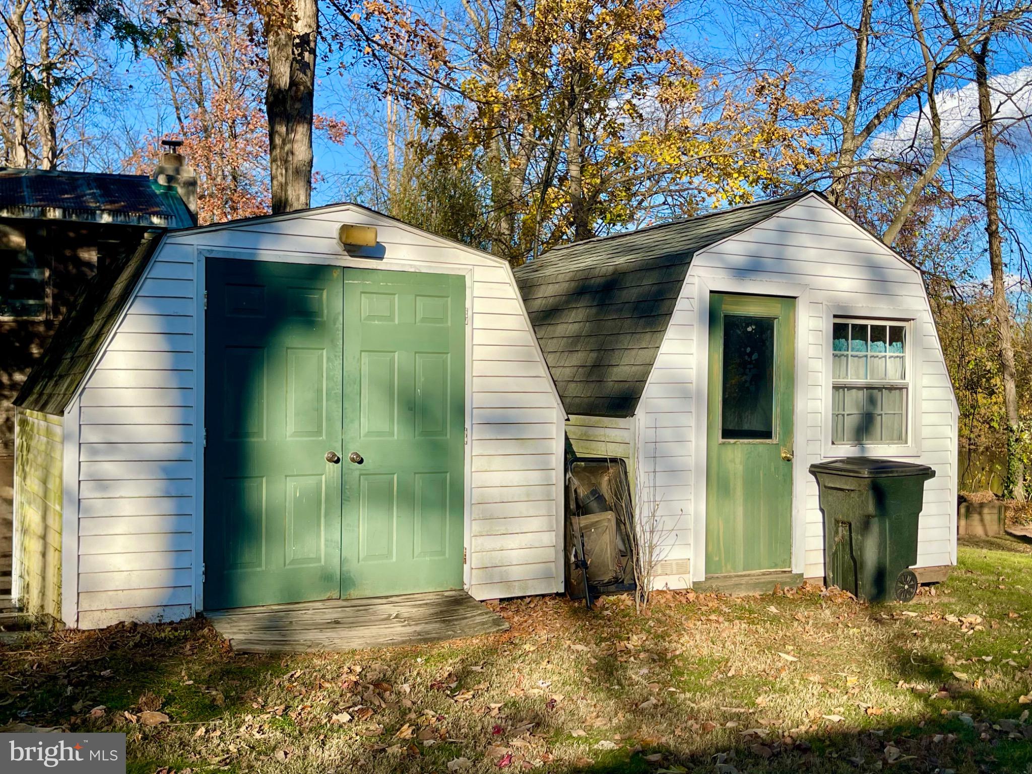 BROWNS DAM - Residential