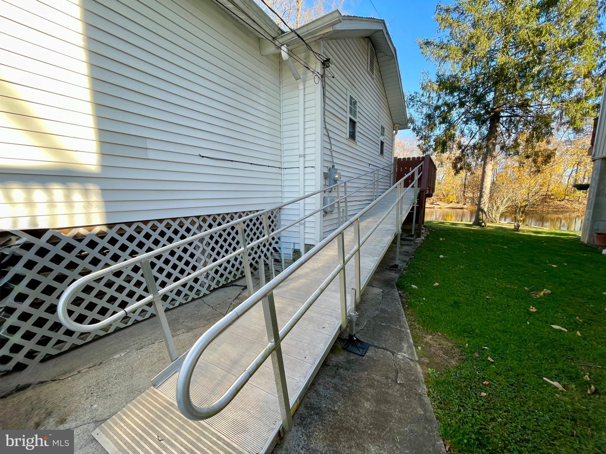 BROWNS DAM - Residential