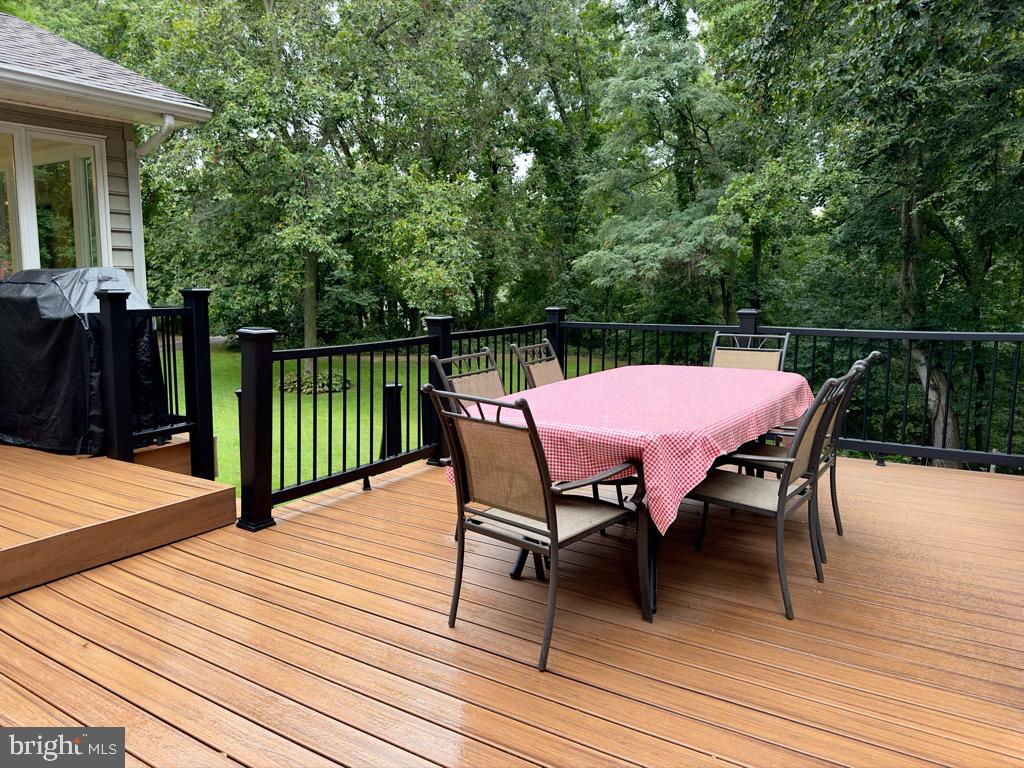 FOXHOLE ESTATES - Residential