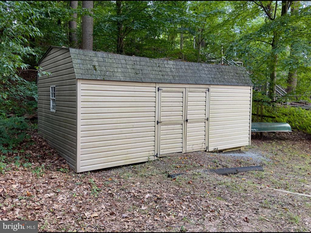 FOXHOLE ESTATES - Residential