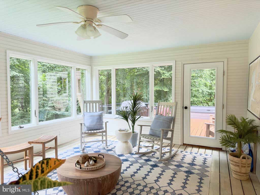 FOXHOLE ESTATES - Residential