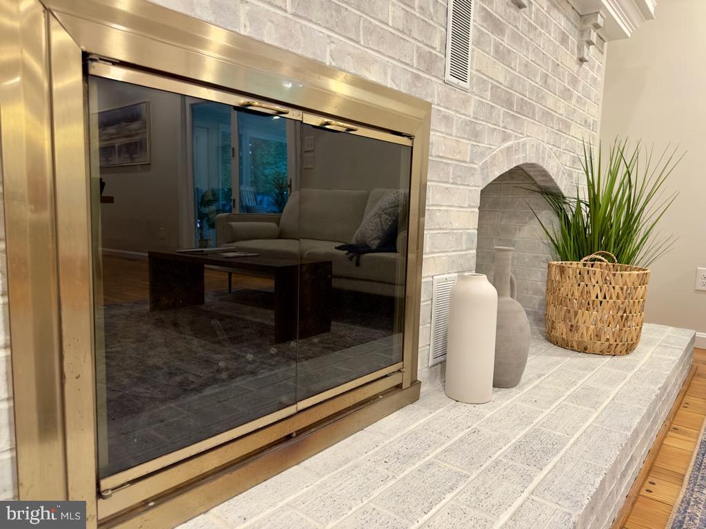 FOXHOLE ESTATES - Residential