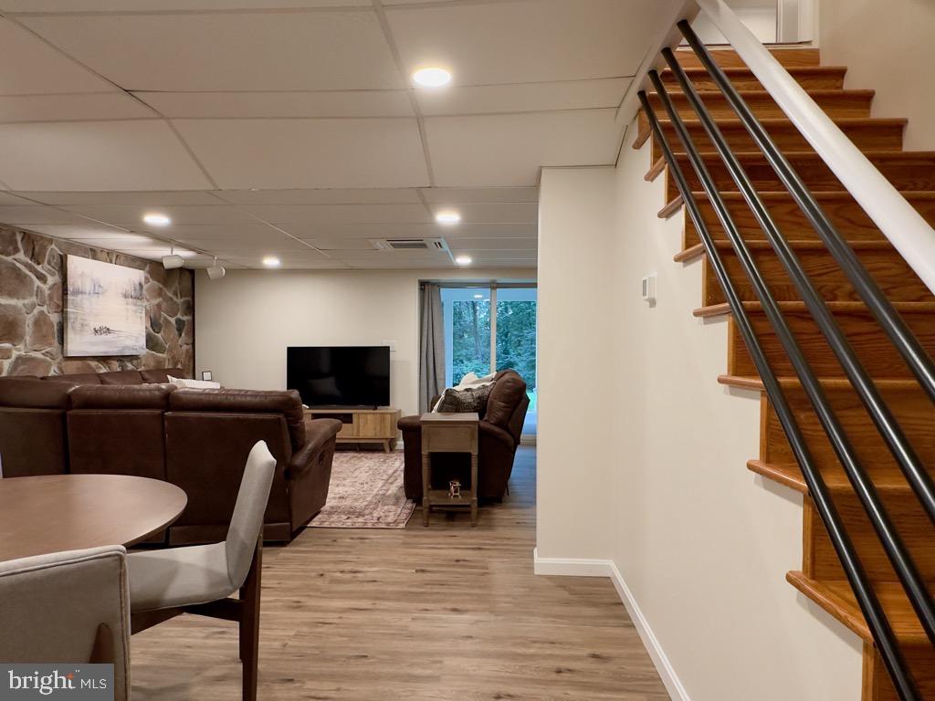 FOXHOLE ESTATES - Residential