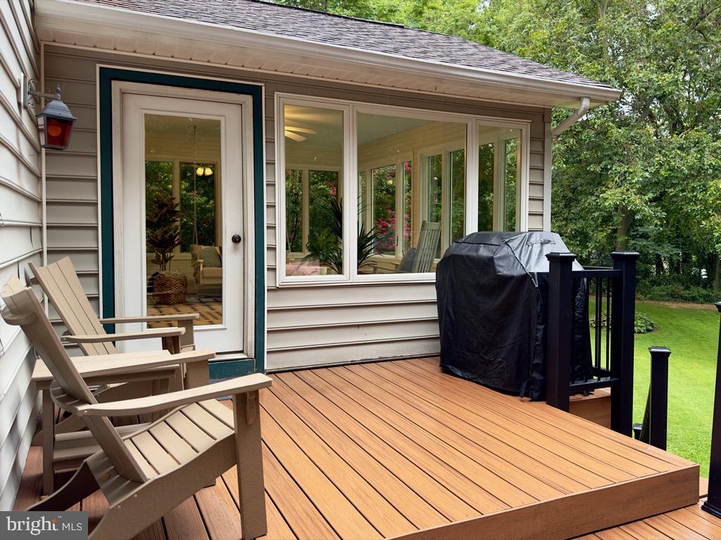 FOXHOLE ESTATES - Residential