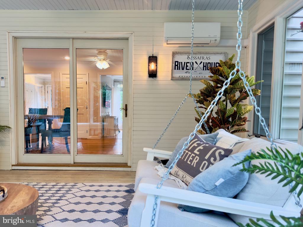 FOXHOLE ESTATES - Residential