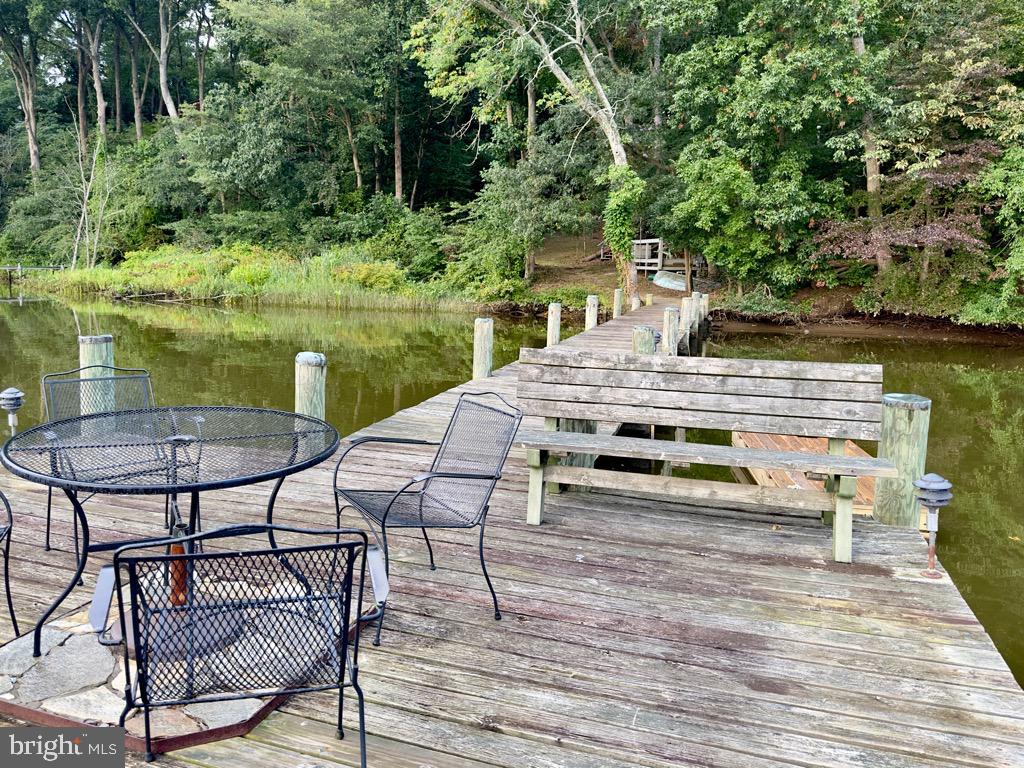 FOXHOLE ESTATES - Residential