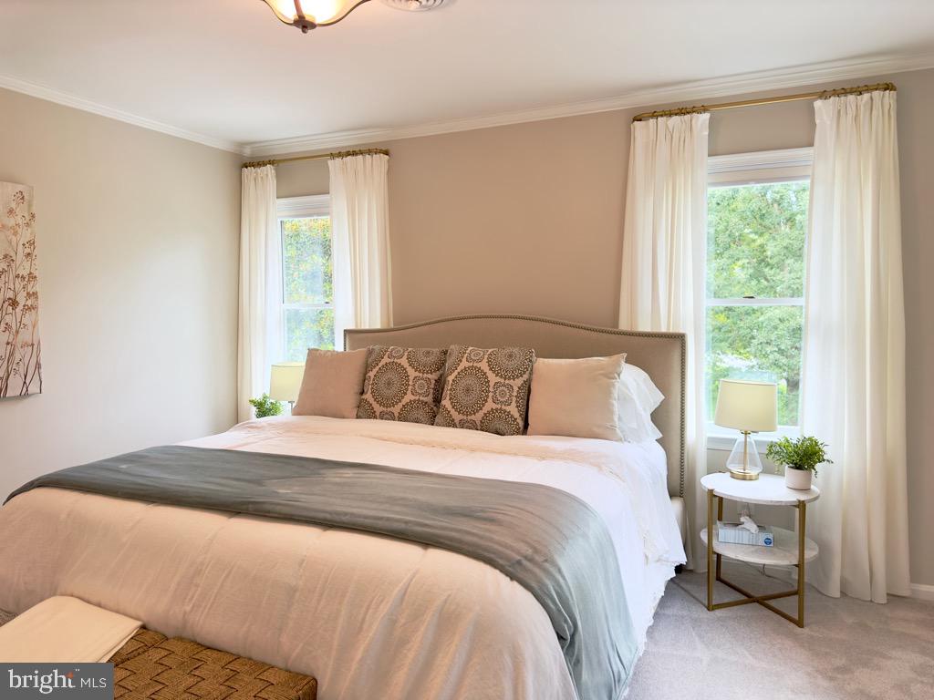 FOXHOLE ESTATES - Residential