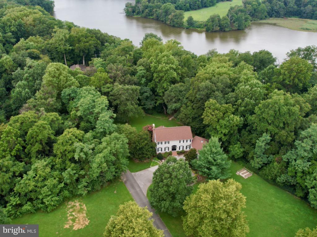 FOXHOLE ESTATES - Residential